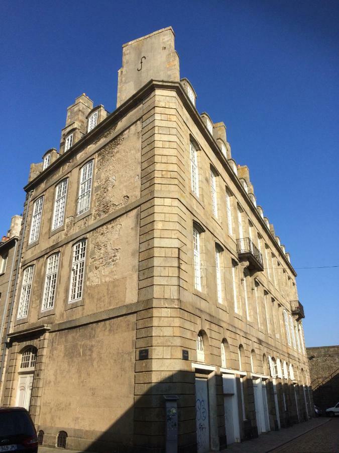 Apartment Le 1727 Saint-Malo Bagian luar foto